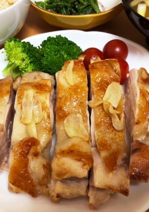 簡単◎鶏もも肉のガーリックステーキ-レシピのメイン写真