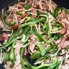 รูปของ 豚こま青椒肉絲