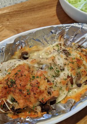 鮭とシメジのこんがりチーズ焼き-レシピのメイン写真