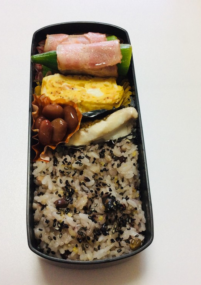 226、鯛の塩焼きと干し海老の卵焼き弁当-レシピのメイン写真