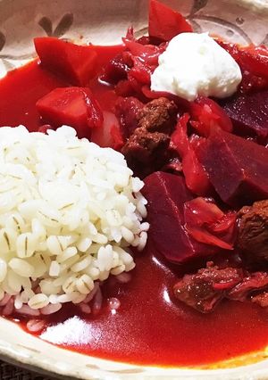 牛肉スネ肉のボルシチ・麦飯添え-レシピのメイン写真