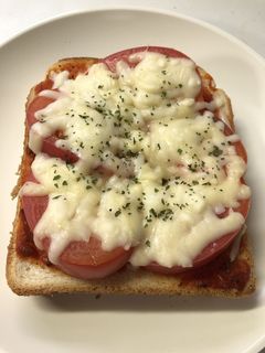 トマトピザトースト-レシピのメイン写真