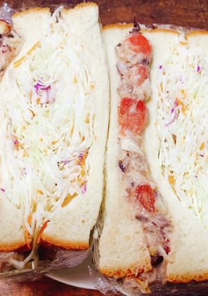 まぐろの血合いチリトマトサンド-レシピのメイン写真