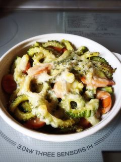 ゴーヤとウィンナーのチーズ焼き♪-レシピのメイン写真