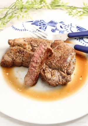 簡単！ステーキのワイン醤油蒸し-レシピのメイン写真