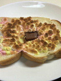 レンチンからのチョコマシュマロトースト-レシピのメイン写真