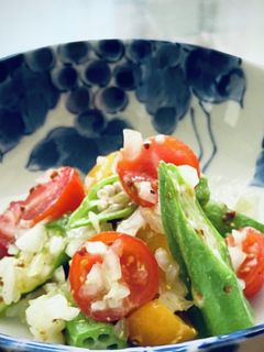 簡単!オクラとトマトの粒マスタード和え-レシピのメイン写真