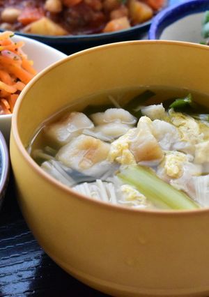 お麩とニラ・卵・きのこのお吸い物-レシピのメイン写真