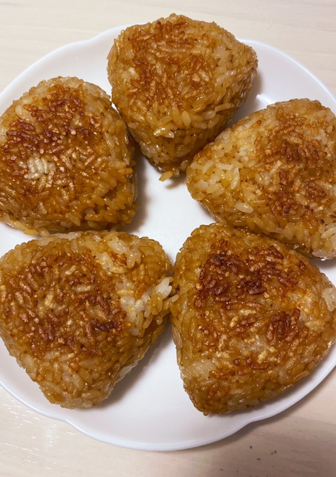 おこげがおいしい焼きおにぎり-レシピのメイン写真