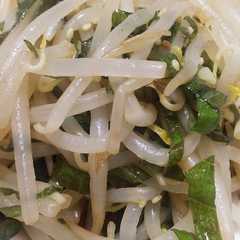 รูปของ 簡単！もやしと大葉の和え物