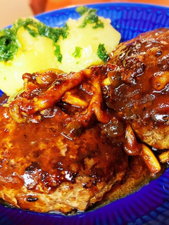 黄金比ソースで♫洋食屋のハンバーグ-レシピのメイン写真