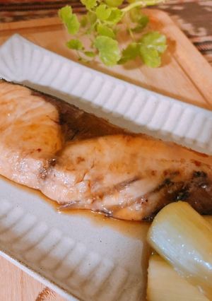 醤油半量であっさり簡単フライパンぶり照り-レシピのメイン写真
