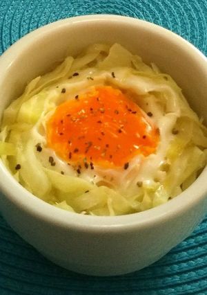キャベツの巣籠もり玉子(焼肉味)-レシピのメイン写真