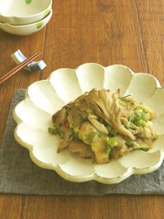 鶏肉とまいたけのねぎ塩炒め-レシピのメイン写真