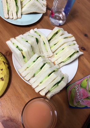 基本のキュウリとチーズのサンドイッチ-レシピのメイン写真