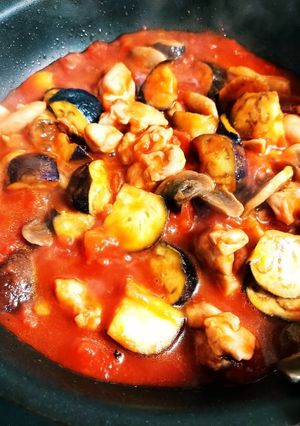 なすと鶏肉のトマト煮込み-レシピのメイン写真