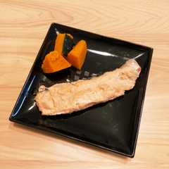 生鮭のホイル焼き　タラコマヨネーズソース-レシピのメイン写真