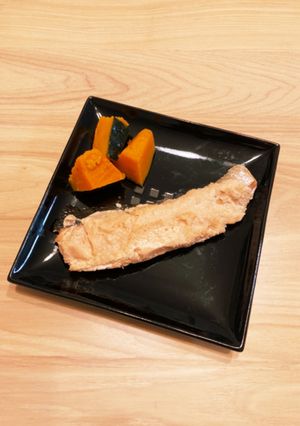 生鮭のホイル焼き　タラコマヨネーズソース-レシピのメイン写真