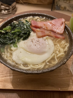 目玉焼きのせ朝ごはんラーメン-レシピのメイン写真