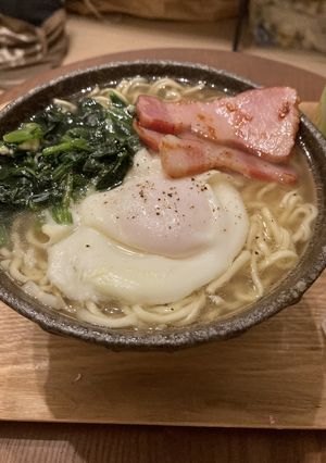 目玉焼きのせ朝ごはんラーメン-レシピのメイン写真