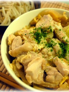 フライパン一つで簡単☆親子丼。-レシピのメイン写真