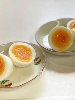 茹で卵を糸で綺麗に切る!-レシピのメイン写真