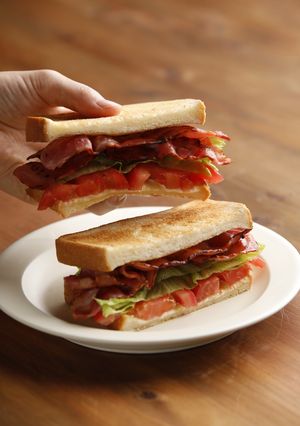 至福の食感！BLTサンド-レシピのメイン写真