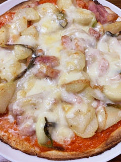 芽子にんにくのポテトピザ-レシピのメイン写真