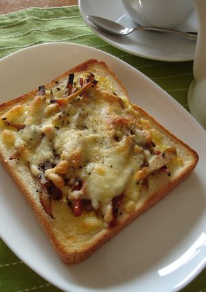 余りものでDEきんぴらごぼうトースト-レシピのメイン写真