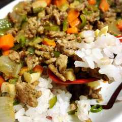 子供喜ぶ♪簡単ひき肉と野菜の丼！-レシピのメイン写真