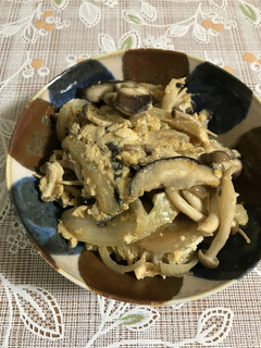 きのこと玉葱の卵綴じ-レシピのメイン写真