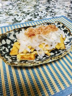 玉葱をのせた油揚げ-レシピのメイン写真
