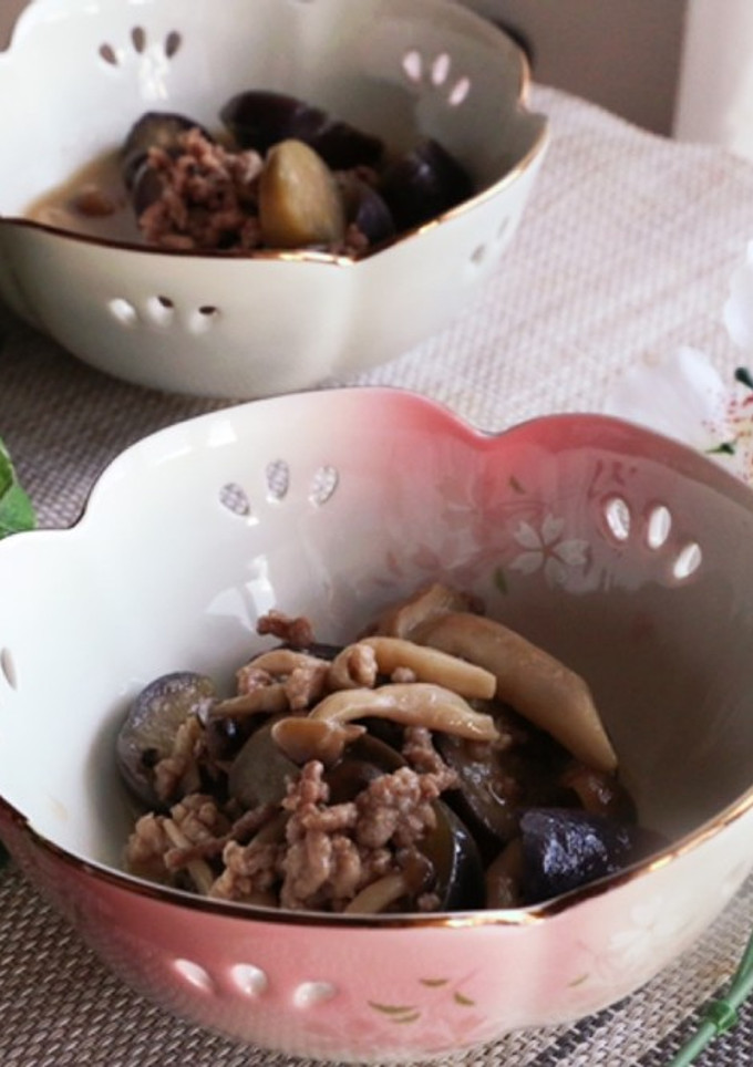 じんわり美味しい♡ナスとしめじのレンジ煮-レシピのメイン写真