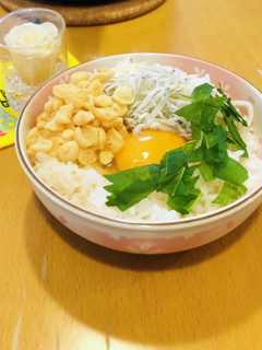 簡単♪天かす入り☆大葉しらすの卵かけご飯-レシピのメイン写真