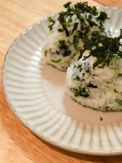 岩海苔と生姜のおにぎり-レシピのメイン写真