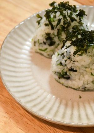 岩海苔と生姜のおにぎり-レシピのメイン写真