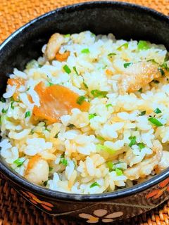 鶏皮チャーハン-レシピのメイン写真