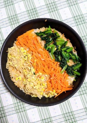 丸美屋麻婆de熱々フライパンビビンバ-レシピのメイン写真