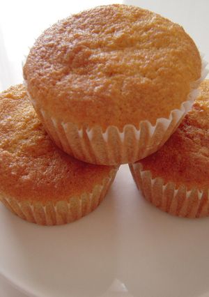 混ぜるだけ☆おからのカップケーキ-レシピのメイン写真