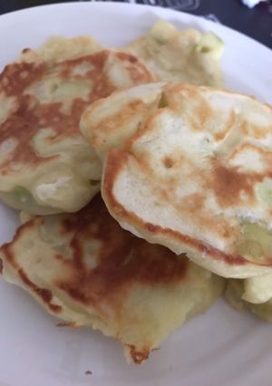 りんごのホットケーキ（ヨーグルト風味）-レシピのメイン写真