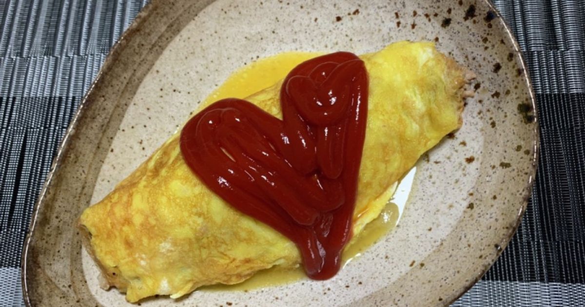 オムレツ 簡単おつまみ☆母の味、甘い挽肉オムレツ by roomシホ