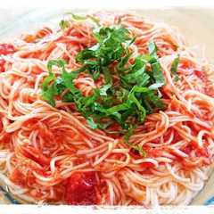 รูปของ トマトソースで冷製そうめん