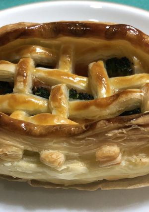 海老とブロッコリーのパイ包み焼き-レシピのメイン写真