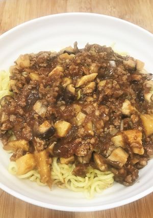 麻婆的な餡を焼そばに掛ける汁なし担々麺風-レシピのメイン写真