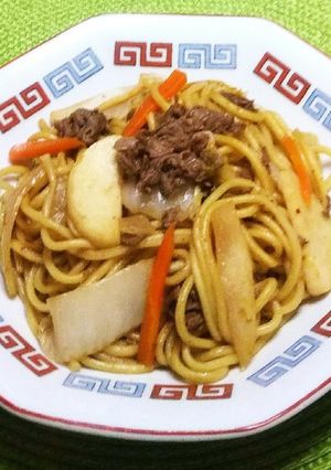 牛肉と白菜の中華風ピリ辛焼きそば-レシピのメイン写真