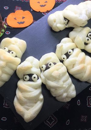 ポリ袋deハロウィン★ミイラパン♪-レシピのメイン写真
