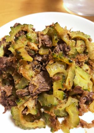 苦くない♪ゴーヤと牛肉のおかか炒め-レシピのメイン写真