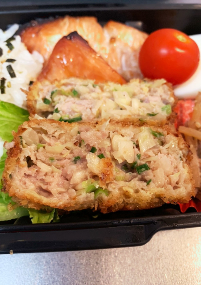 餃子のタネをアレンジ☆餃子メンチカツ-レシピのメイン写真