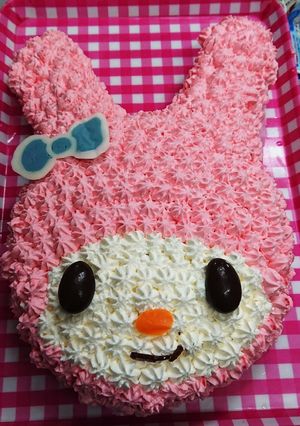 マイメロ 立体 バースデーケーキ-レシピのメイン写真