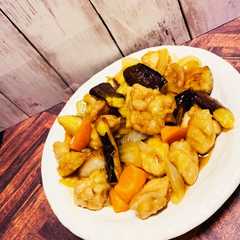 รูปของ 酸味が強すぎない鶏肉とナスの甘酢和え